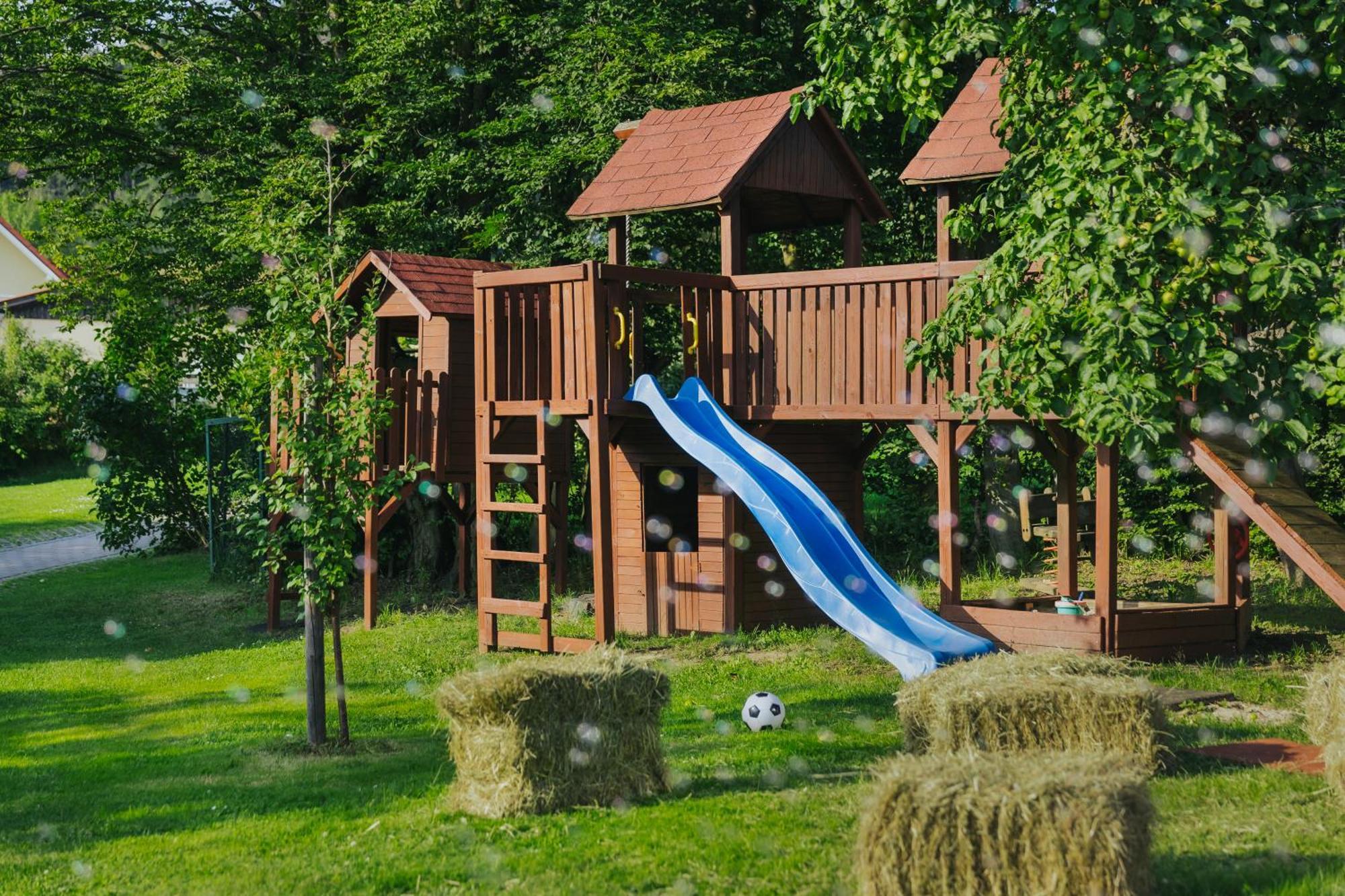 Landgasthof Zum Hirschen Kemnath Buitenkant foto